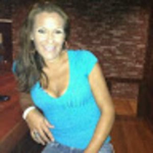 Meet your Posher, Antonia